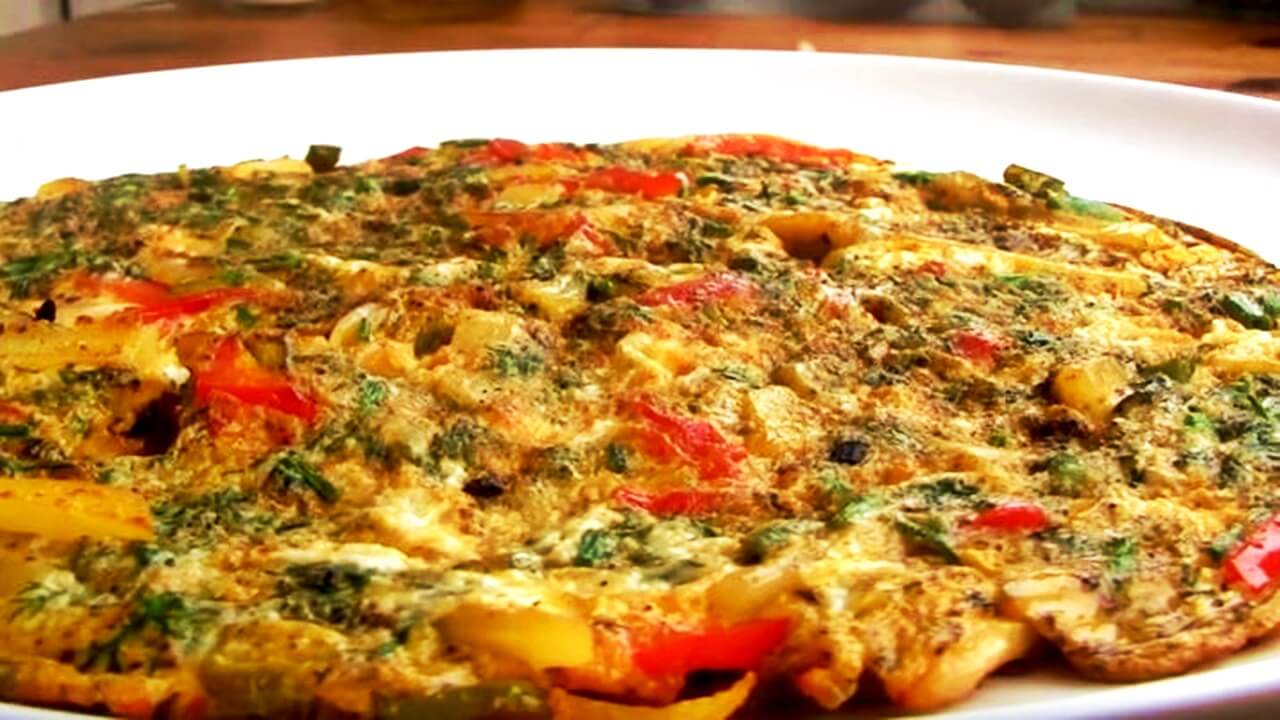 SEBZELİ OMLET